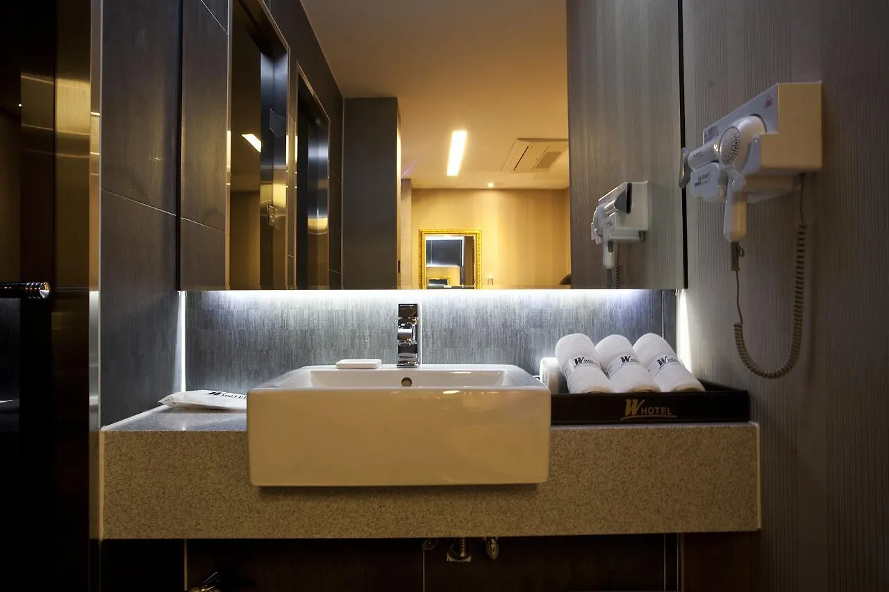 W Hotel Korsel