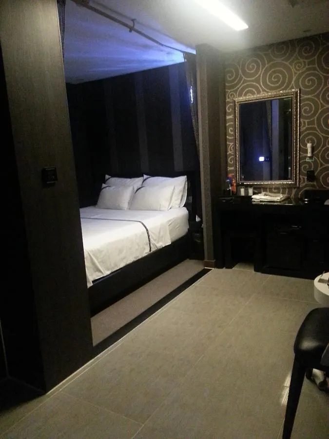 W Hotel